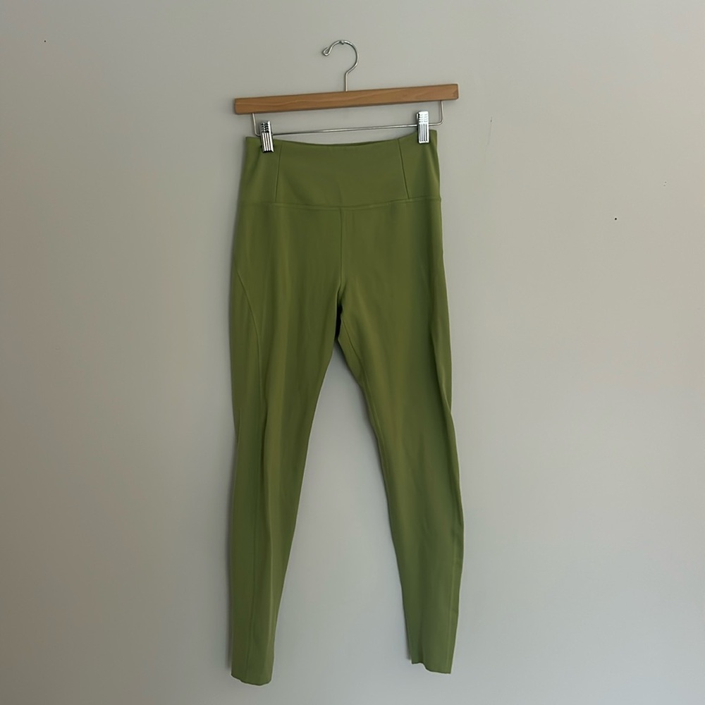 Girlfriend collective leggings